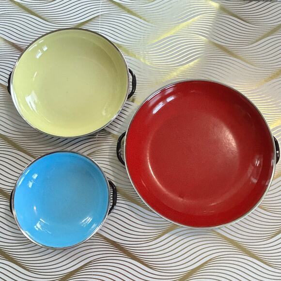 Vintage Mid Century Modern Emo Celje Double Handled Enamel Sauté Pans Set of 3 - Picture 7 of 16
